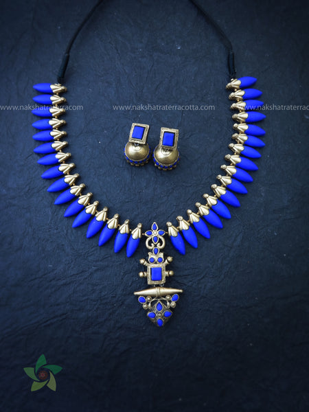 Blue bud terracotta jewellery set