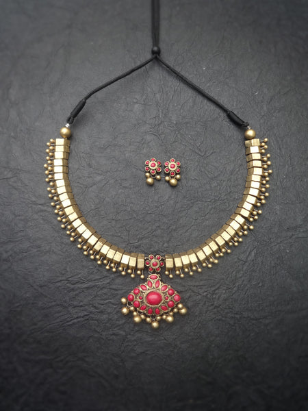 Devika- golden terracotto necklace set