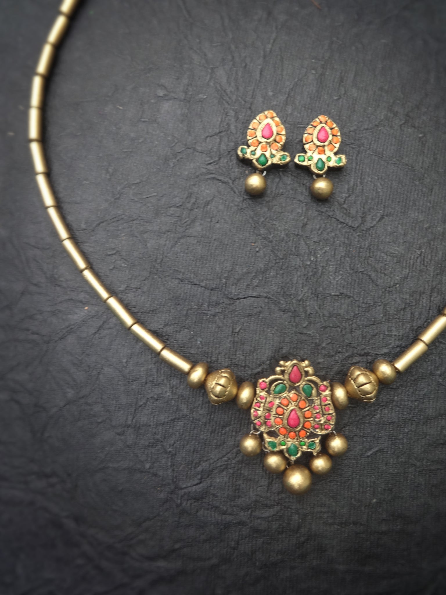 Thangamalar 2- golden terracotto necklace set
