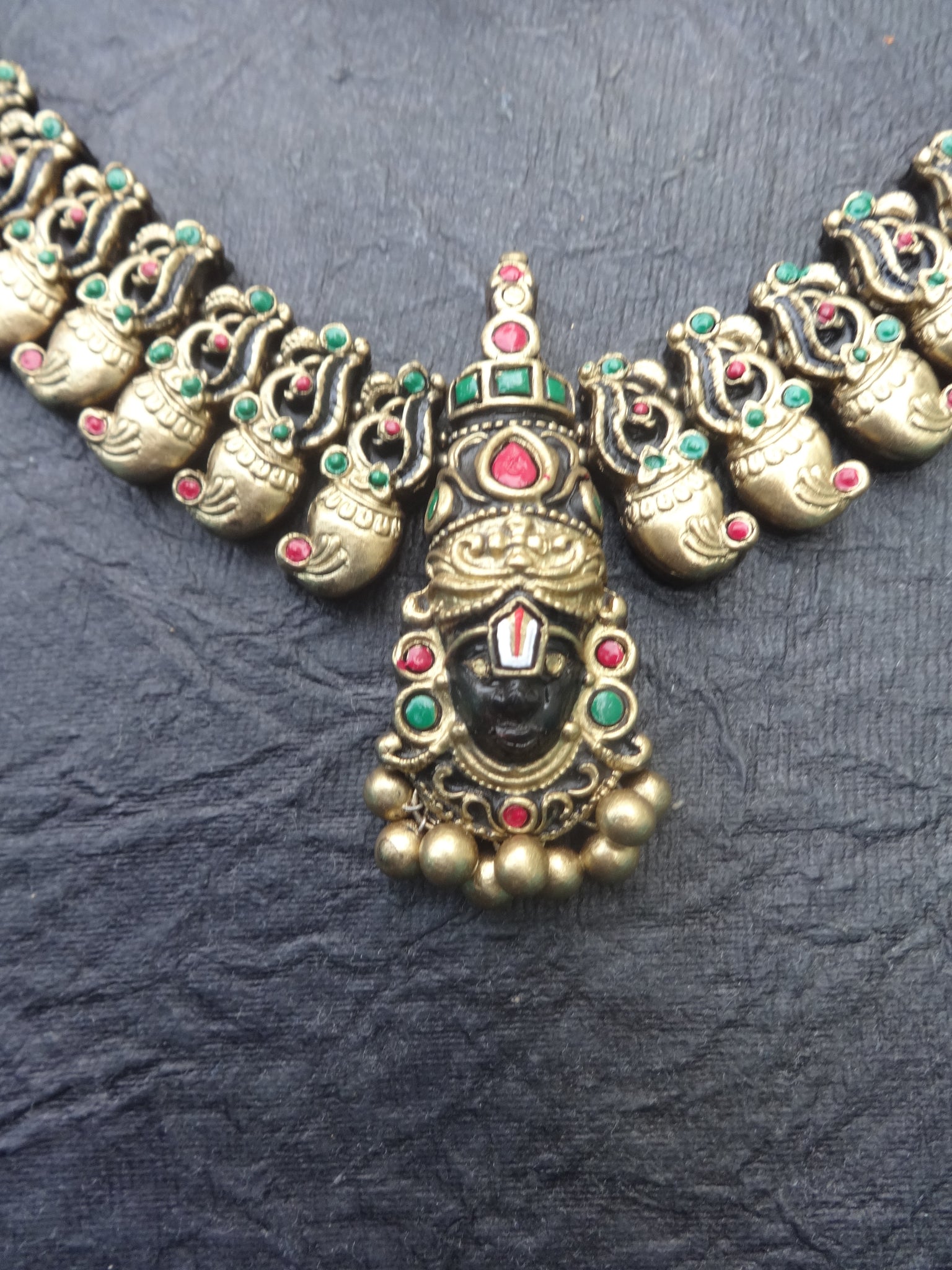 Venkadesh- golden terracotto necklace set