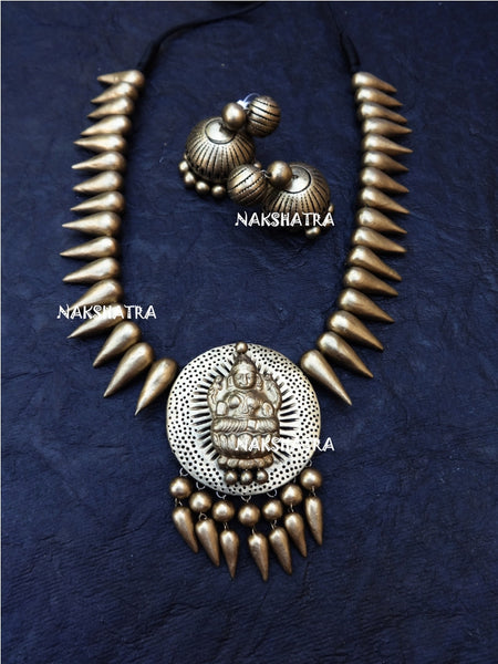 Terracotta Necklace