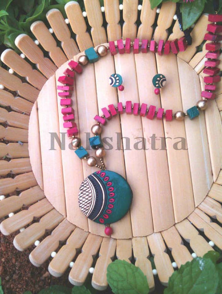 Terracotta Necklace