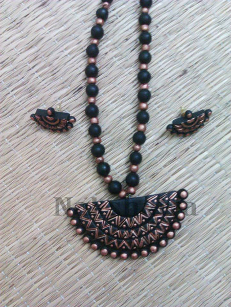 Terracotta Necklace