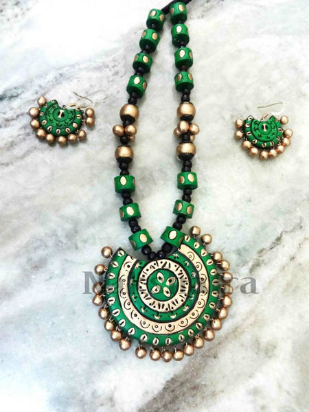 Terracotta Necklace