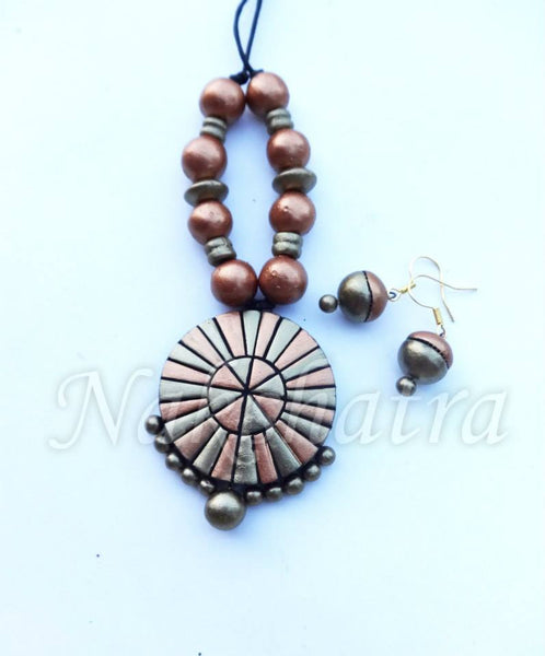 Daily wear sets