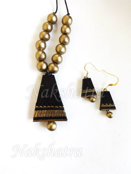 Daily wear sets