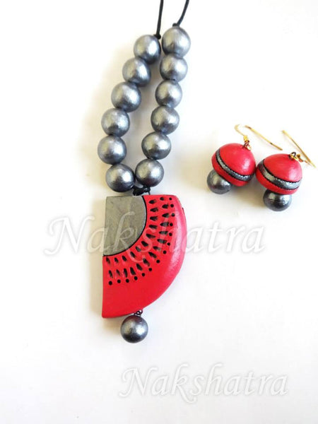Daily wear sets